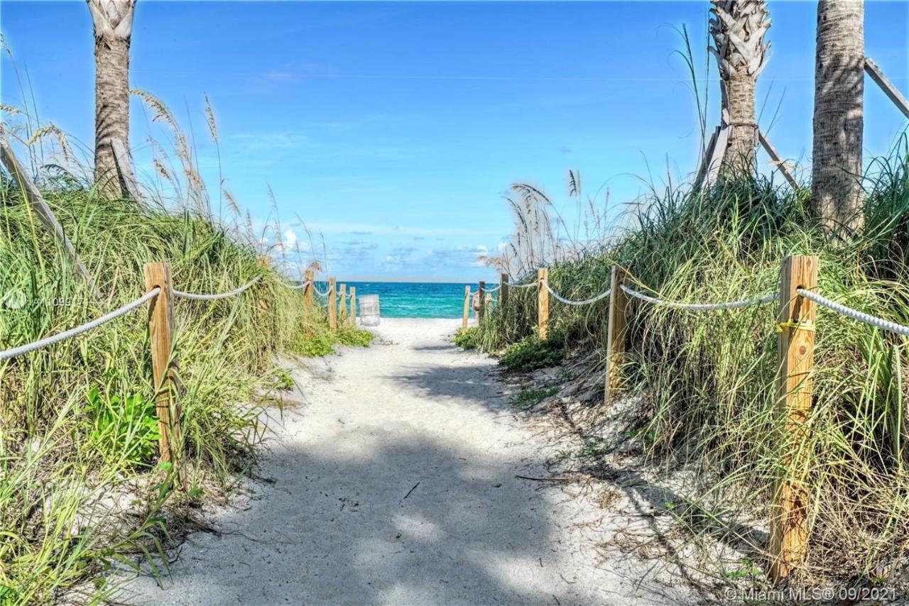 Ocean Front Units At Miami Beach Apartment Exterior foto