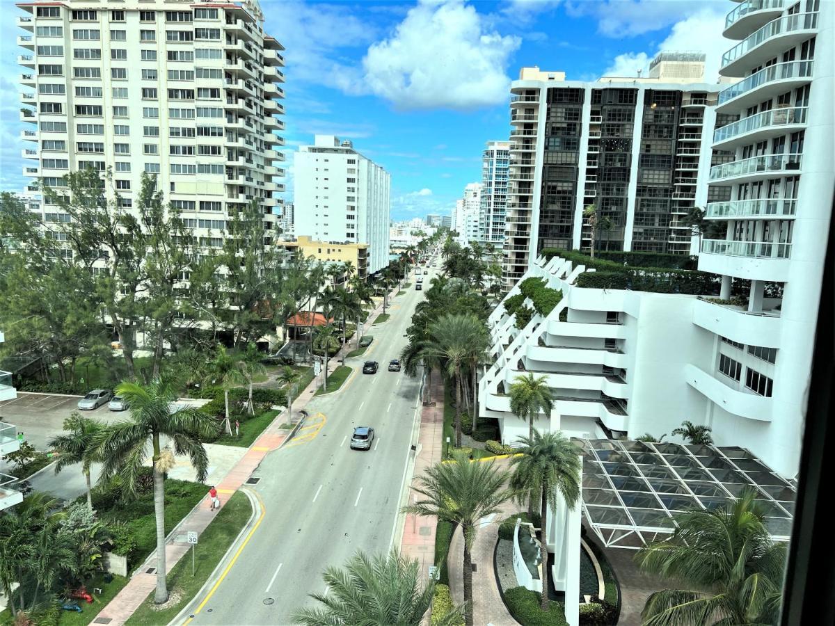 Ocean Front Units At Miami Beach Exterior foto