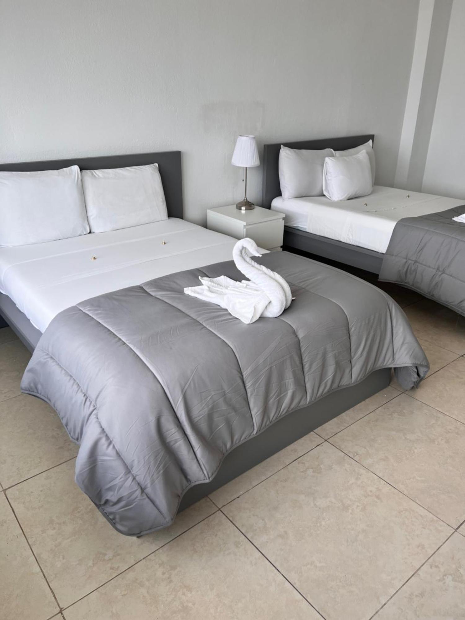 Ocean Front Units At Miami Beach Exterior foto
